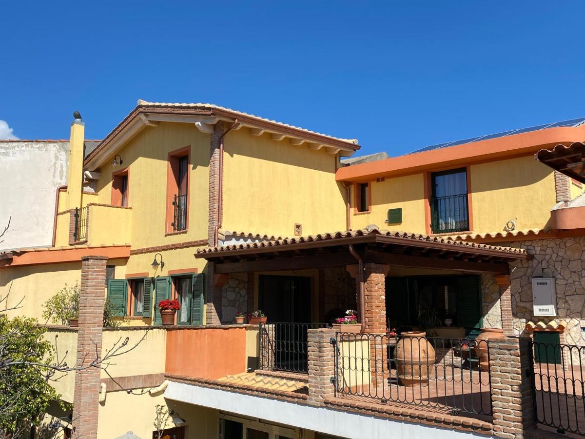 La Soffitta Di Emmasofia Bed & Breakfast San Vito  Bagian luar foto